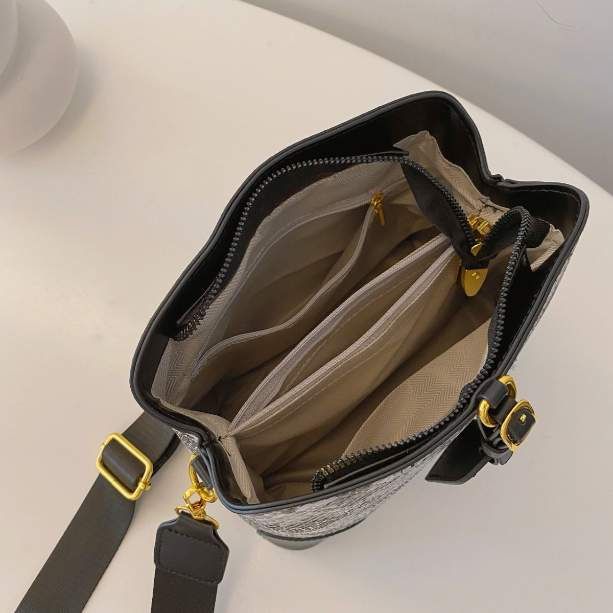 PU Leather Snakeskin Print Crossbody Bag 