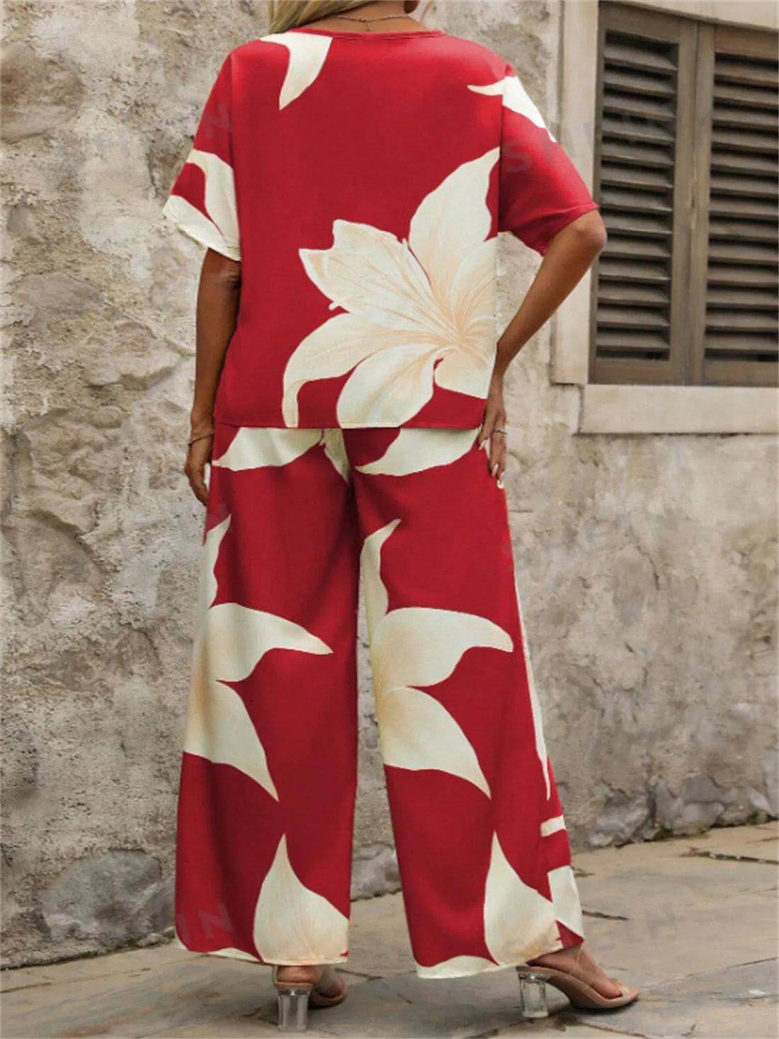 Printed V-Neck Top and Pants Set Two Piece Dresses