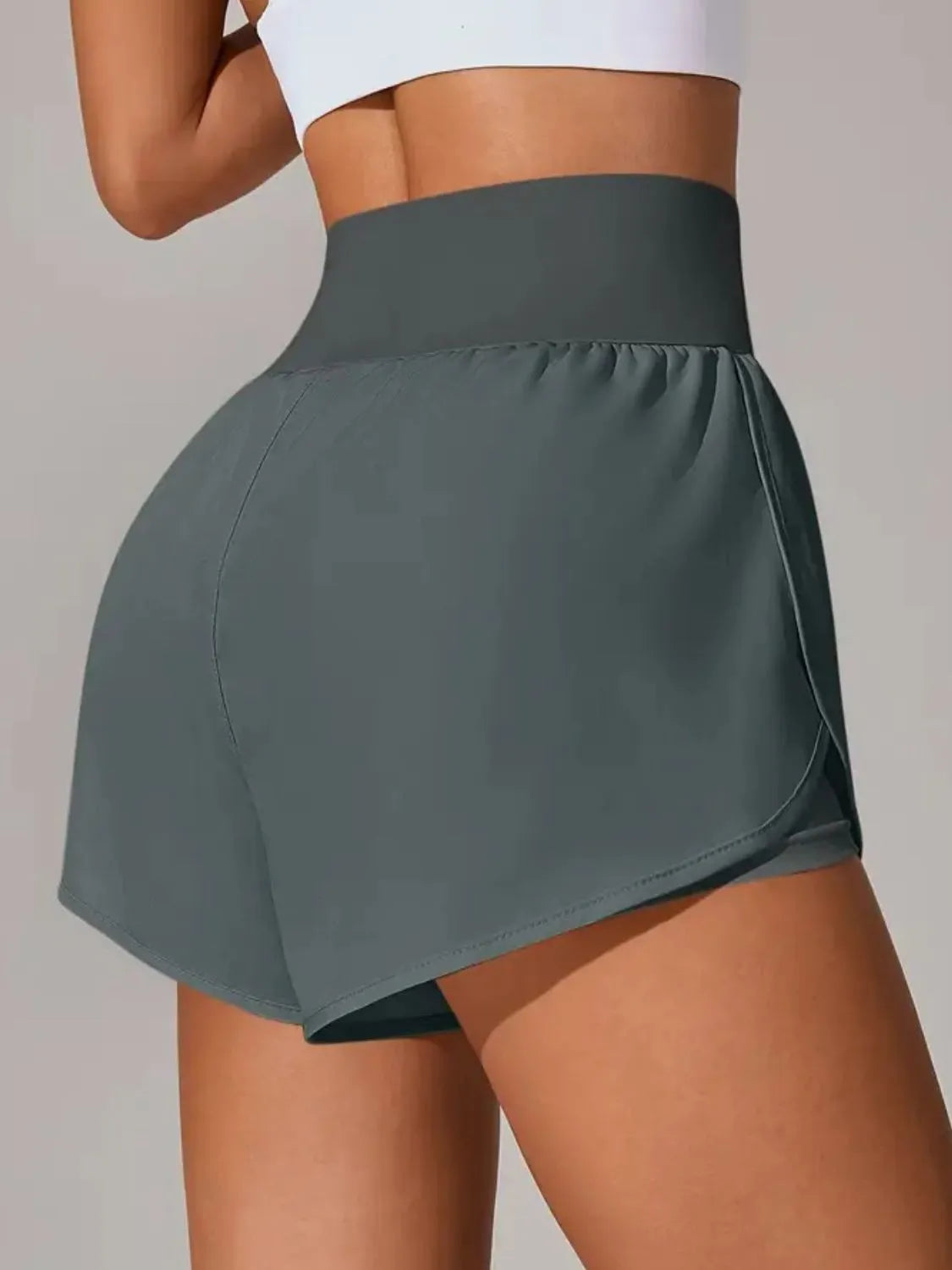 Pocketed High Waist Active Shorts 