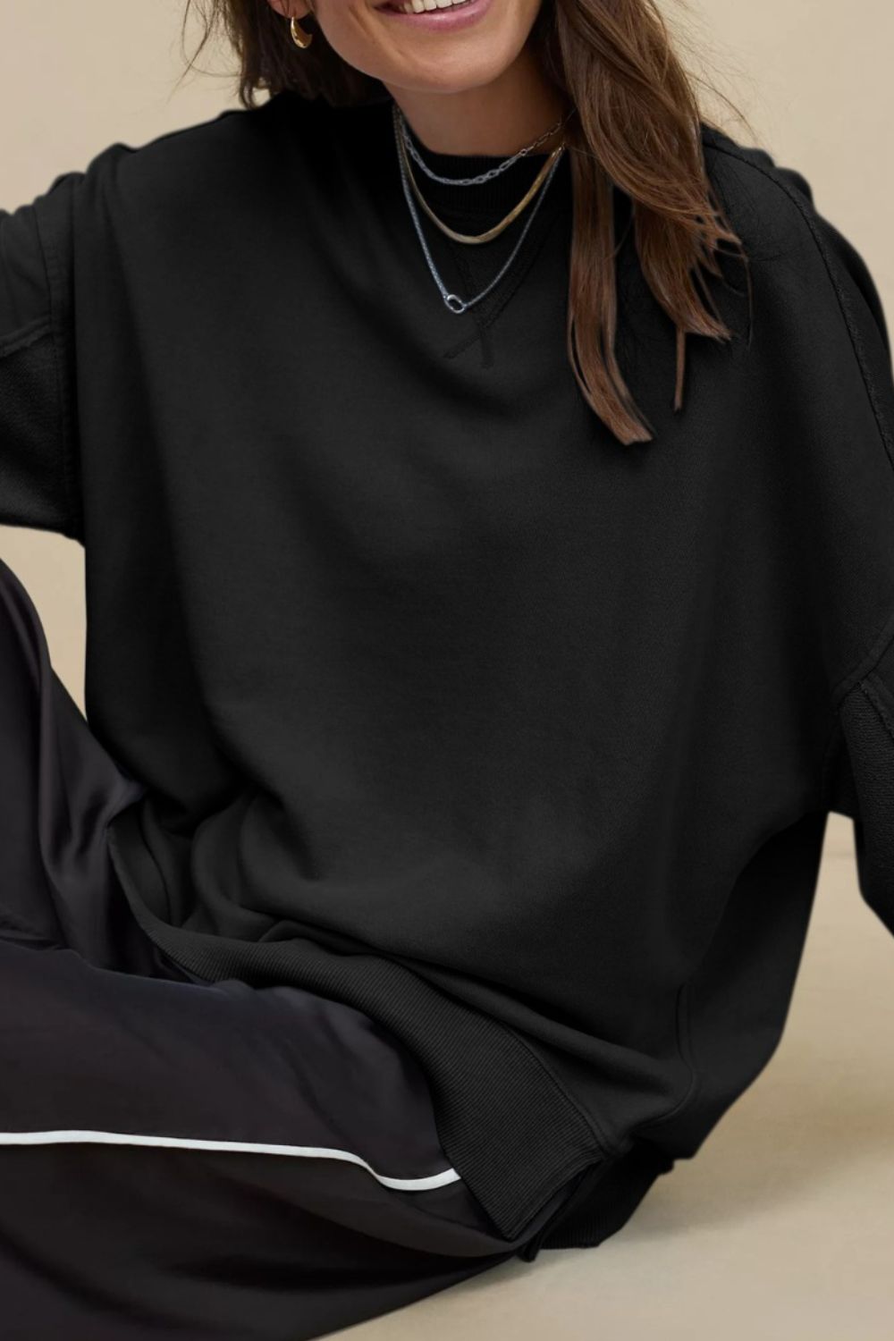 Side Slit Round Neck Long Sleeve Sweatshirt 