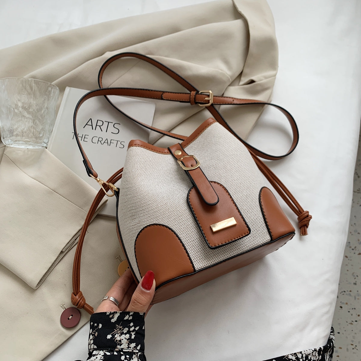 Straw Braided Adjustable Strap Crossbody Bag 