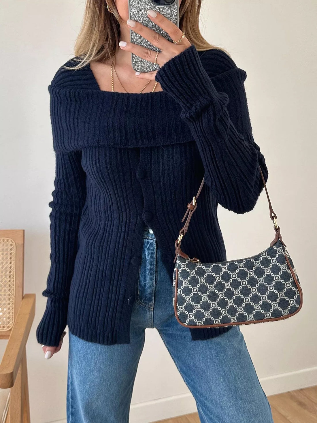Textured Slit Front Long Sleeve Knit Top 