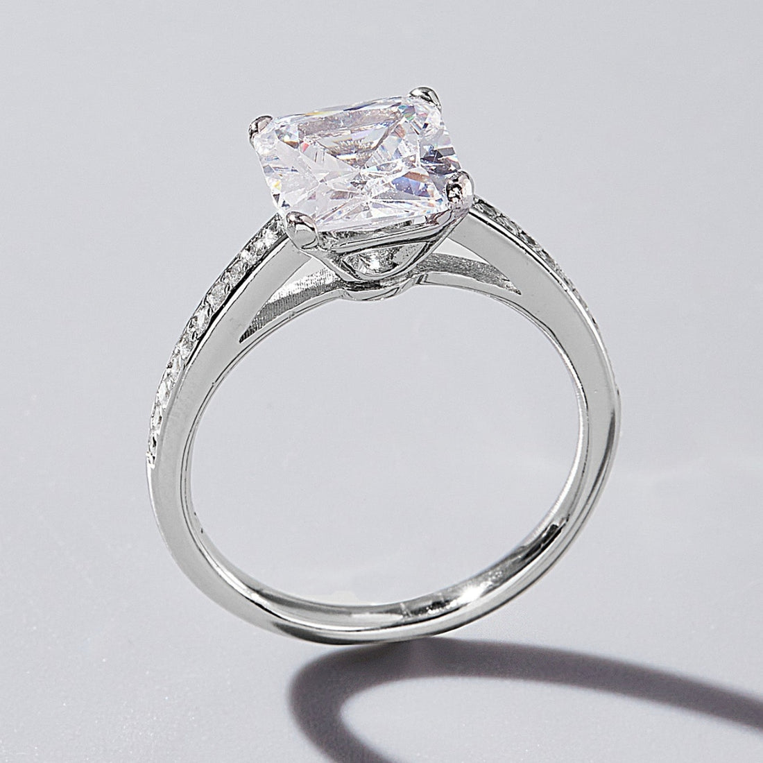 925 Sterling Silver Zircon Ring 
