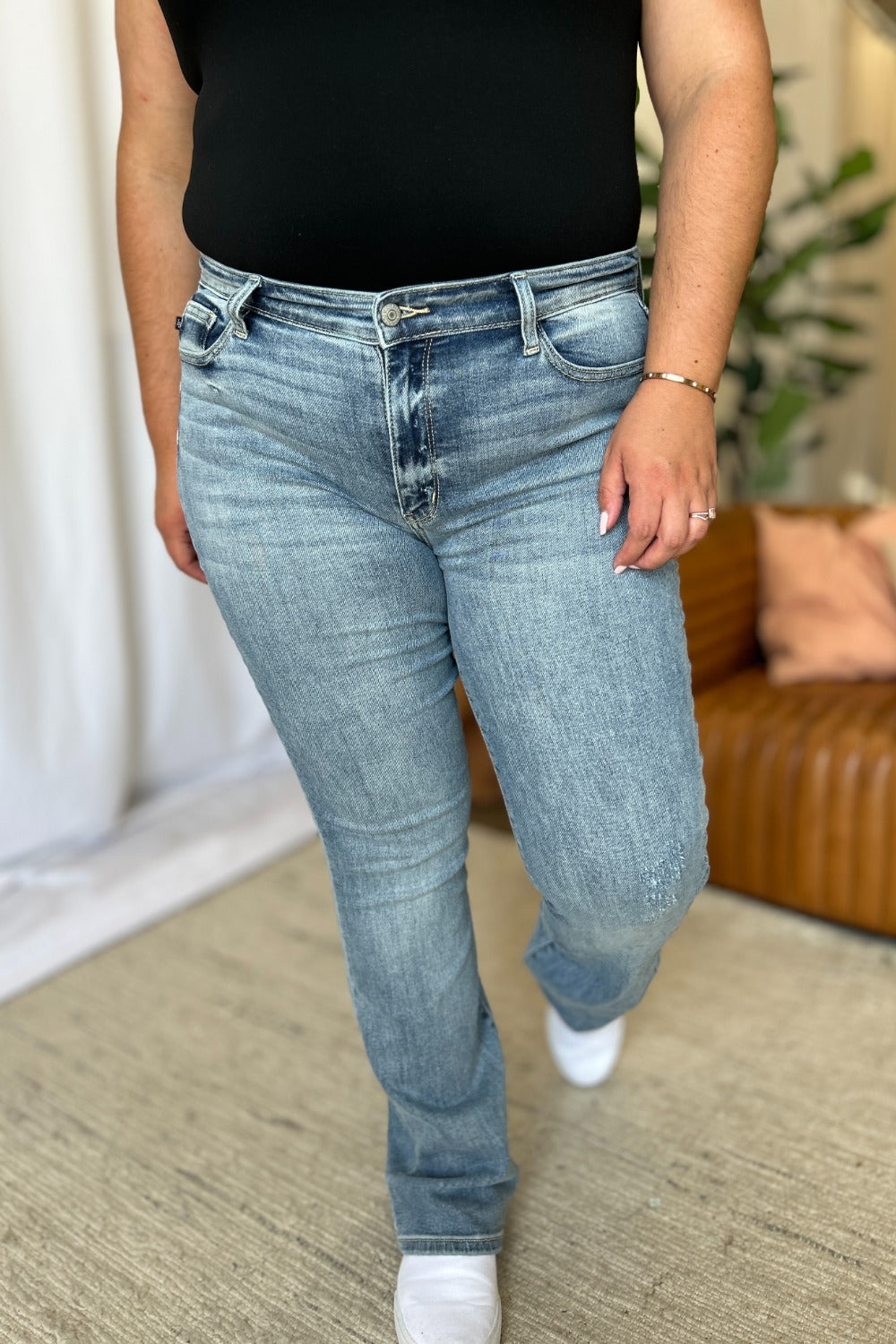 Judy Blue Full Size Medium Rise Bootcut Jeans 