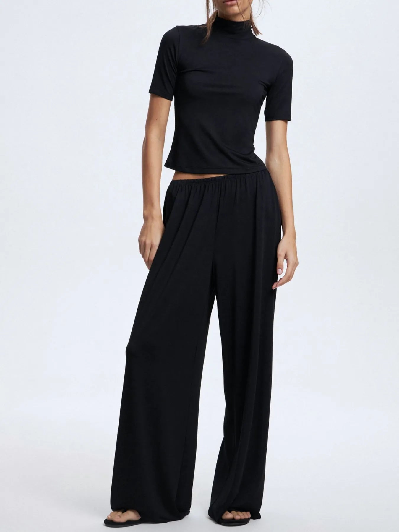 Mock Neck Short Sleeve Top and Pants Set Two Piece Dresses