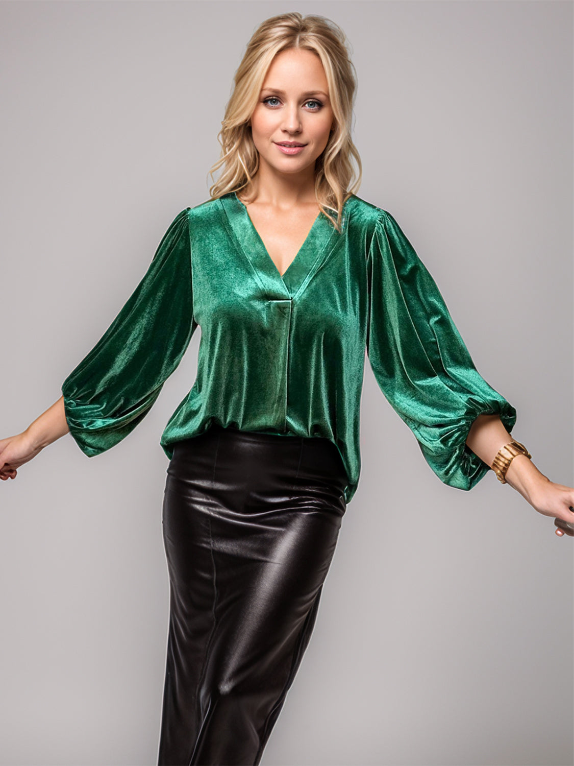 V-Neck Three-Quarter Sleeve Blouse 
