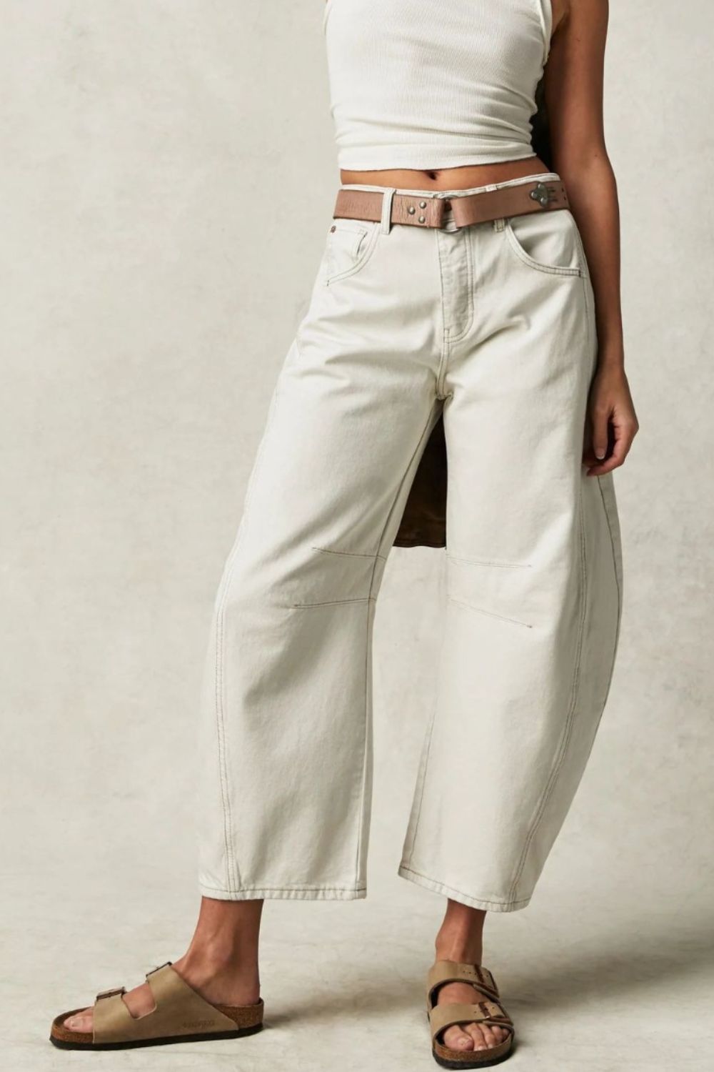 Wide Leg Jeans with Pockets 