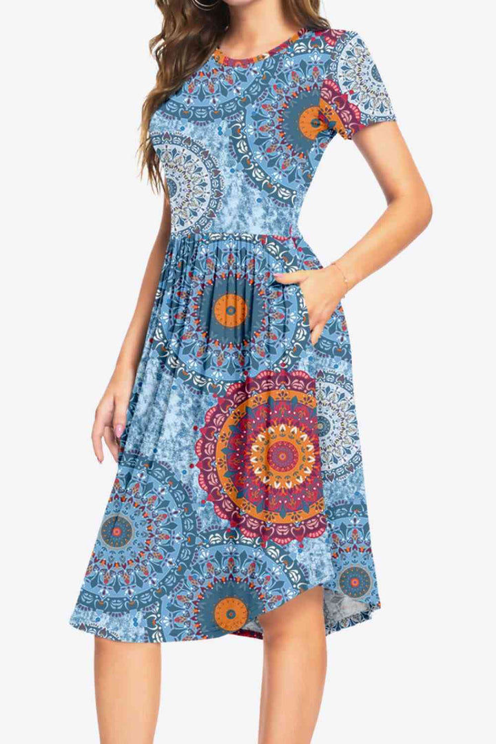 Printed Round Neck Short Sleeve Dress with Pockets Dresses