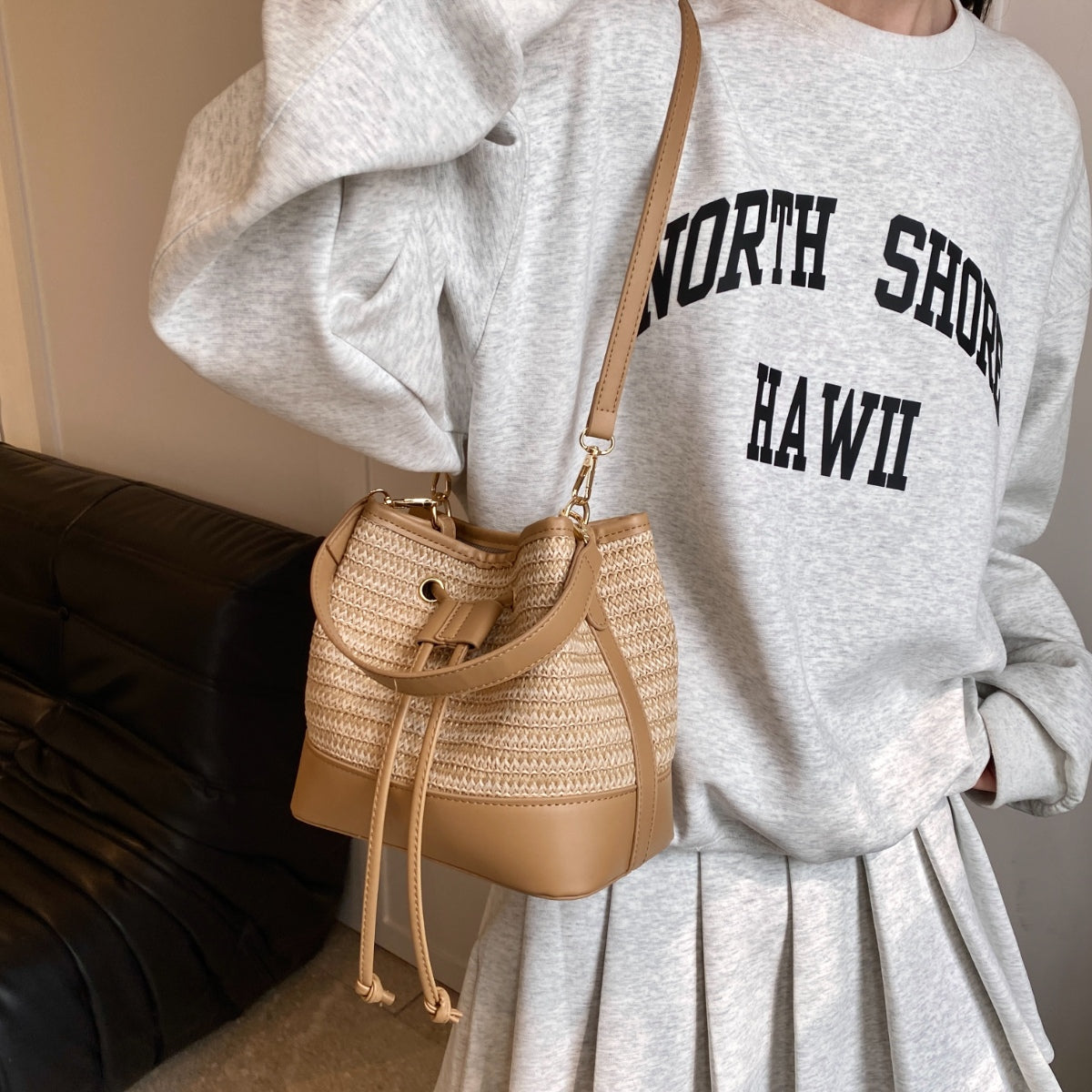 Straw Braided Shoulder Bag 