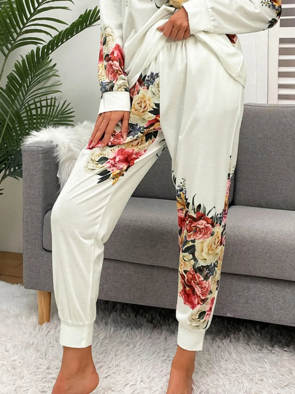 Shiny Printed Round Neck Top and Pants Lounge Set Lingerie & Nightwear