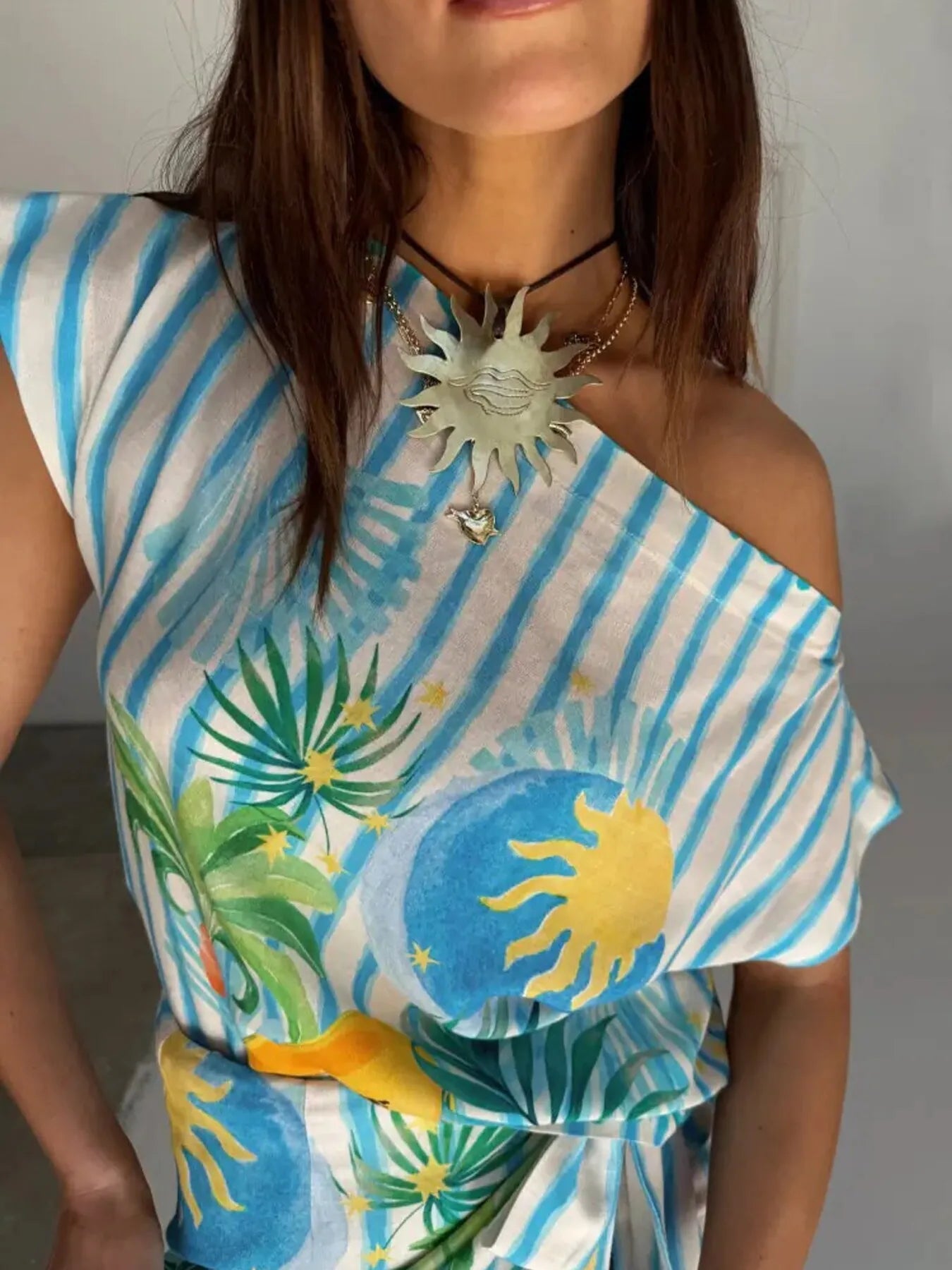 Printed Striped Single Shoulder Top and Skirt Set Two Piece Dresses