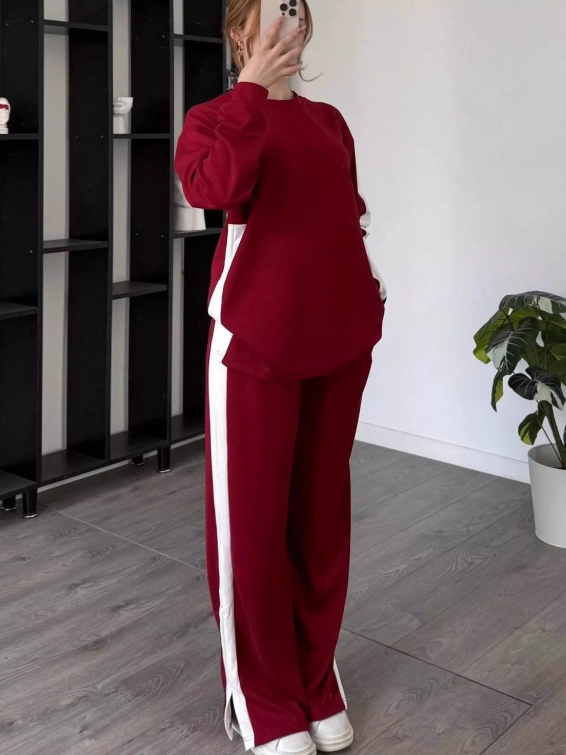 Full Size Contrast Round Neck Top and Pants Set Plus Size 