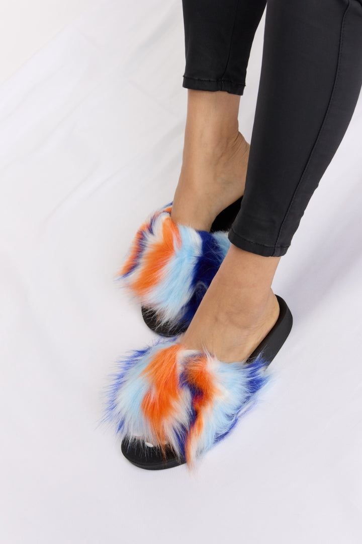 Forever Link Plush Open-Toe Sandals 