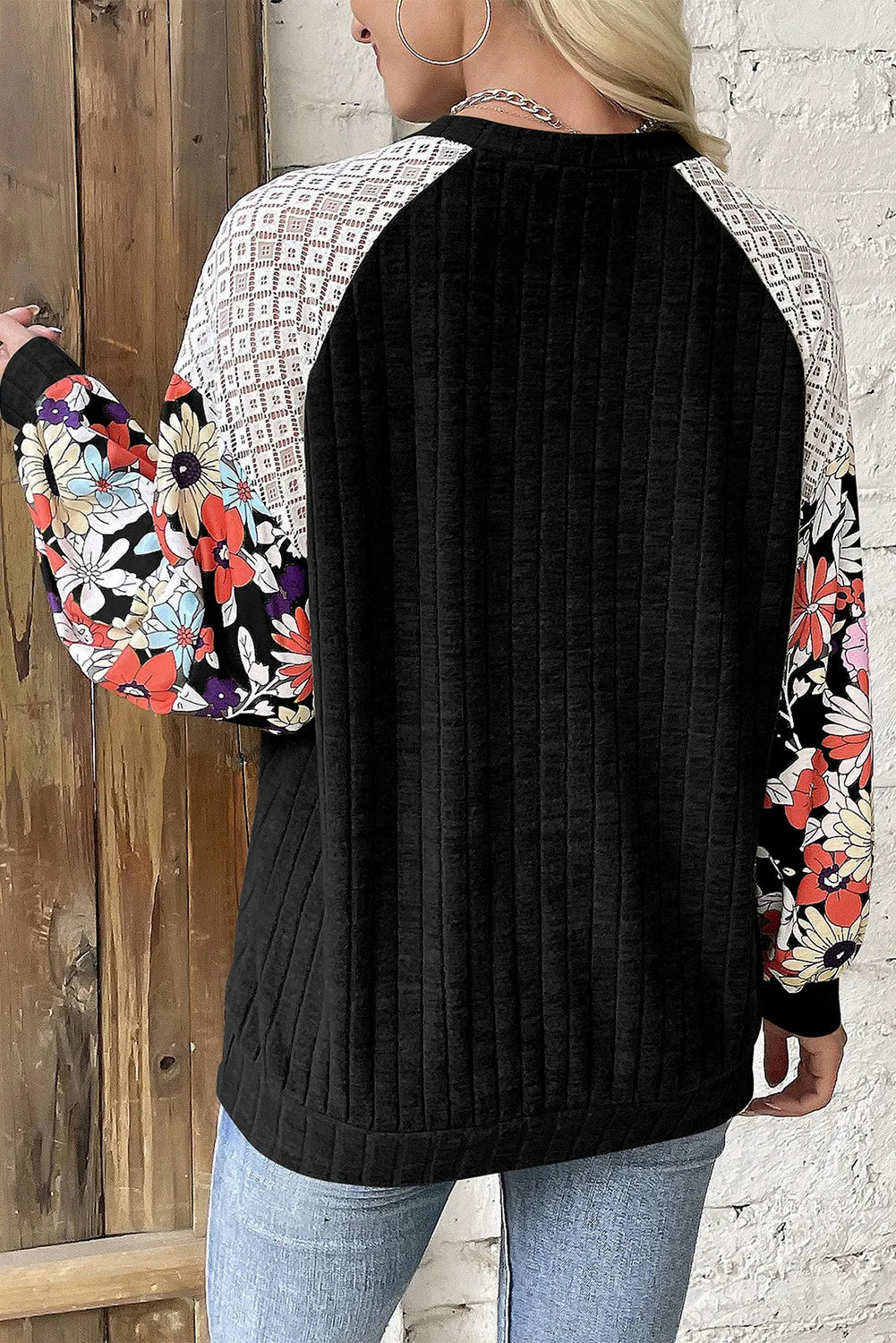 Printed Round Neck Long Sleeve Top 