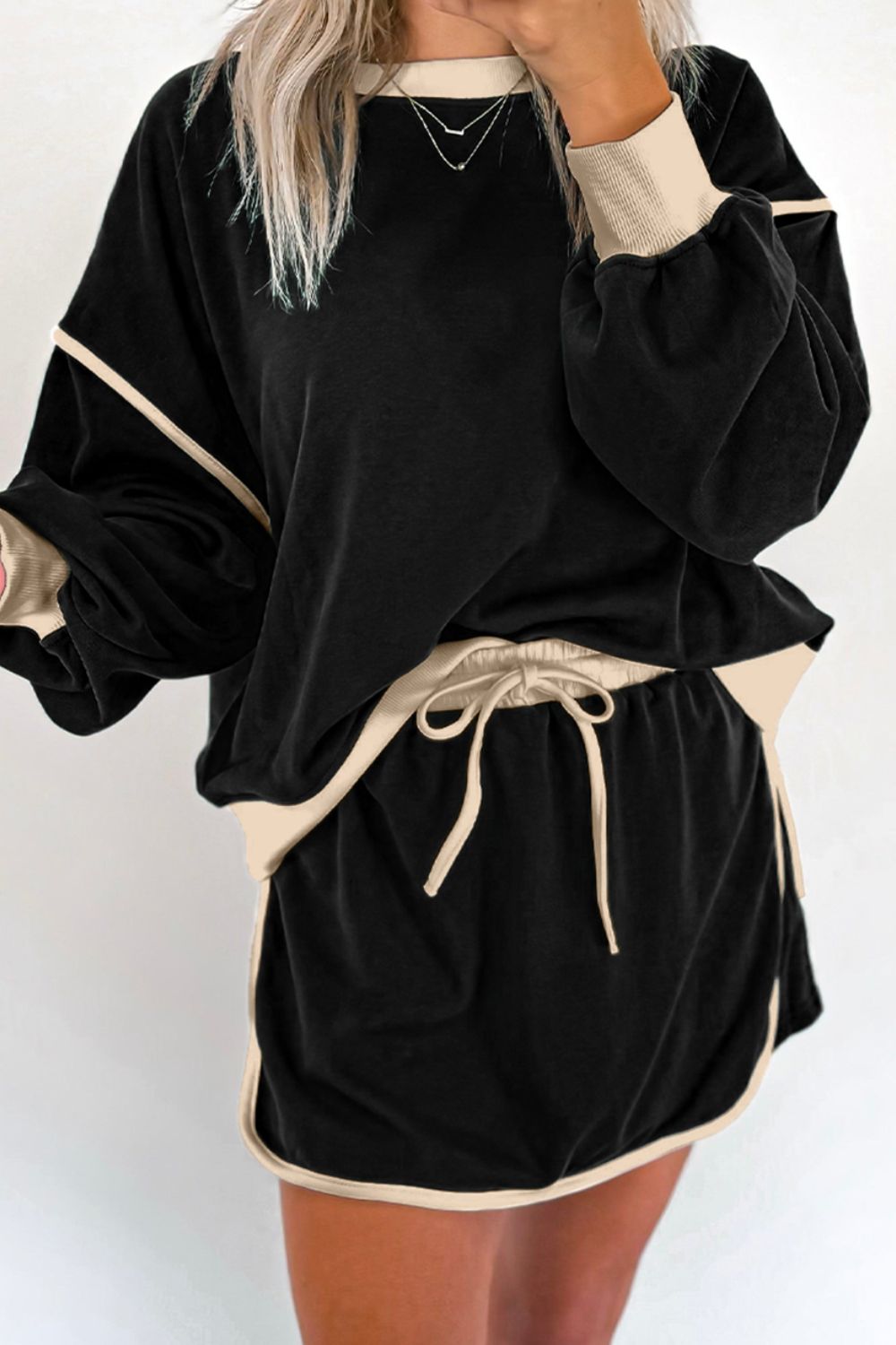 Contrast Trim Round Neck Top and Skort Set 