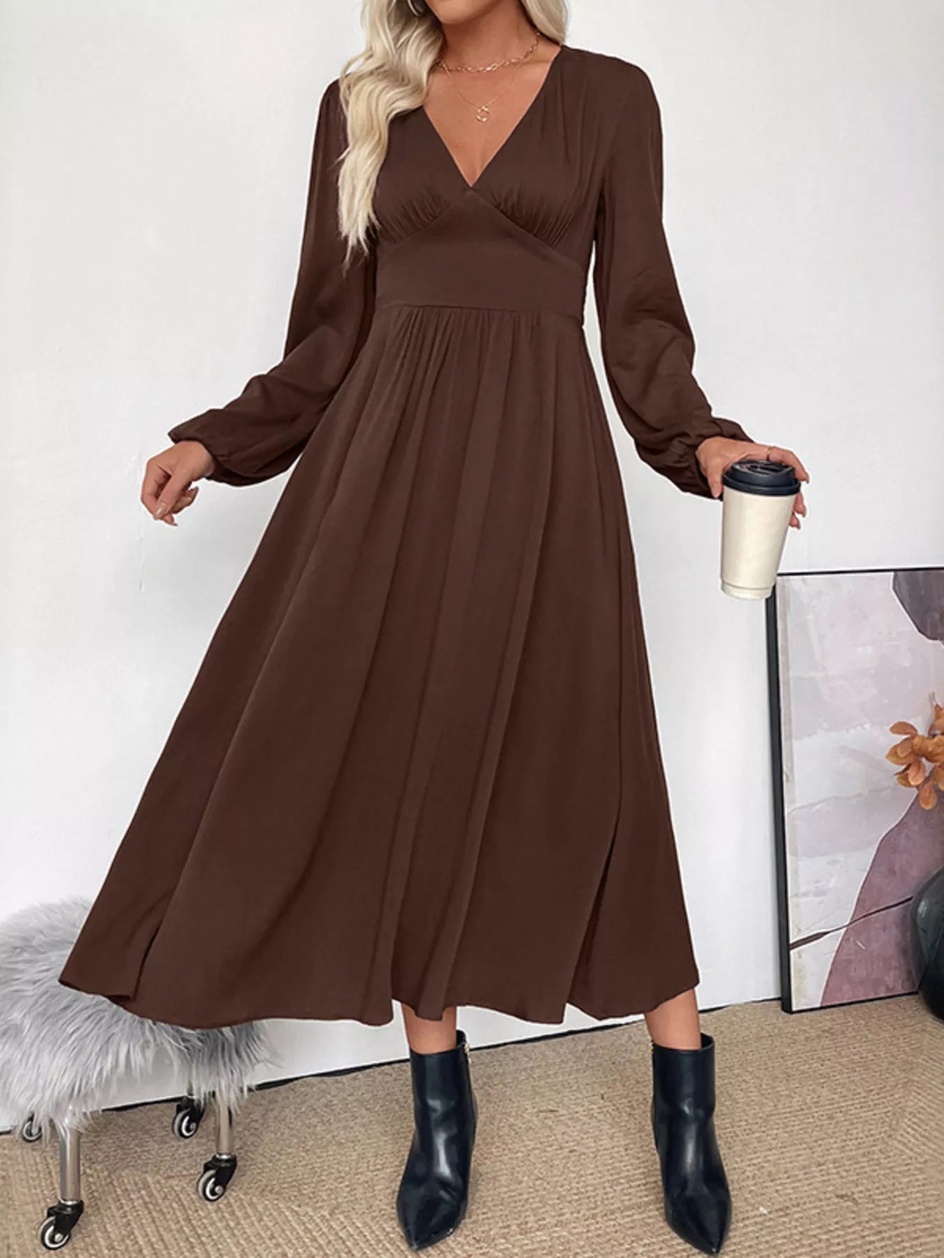 V-Neck Balloon Sleeve Midi Dress 