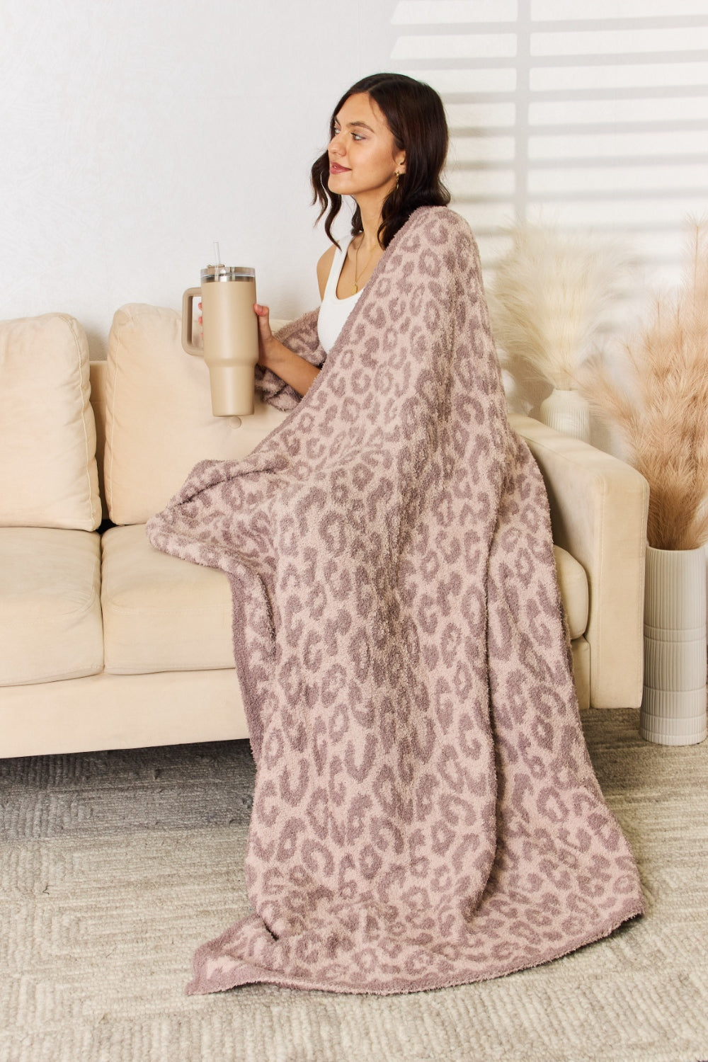 Cuddley Leopard Decorative Throw Blanket 