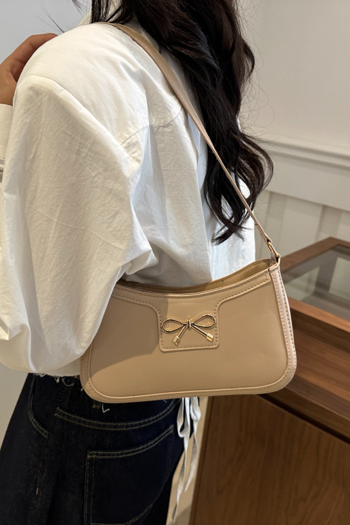 Bow Trim PU Leather Shoulder Bag 