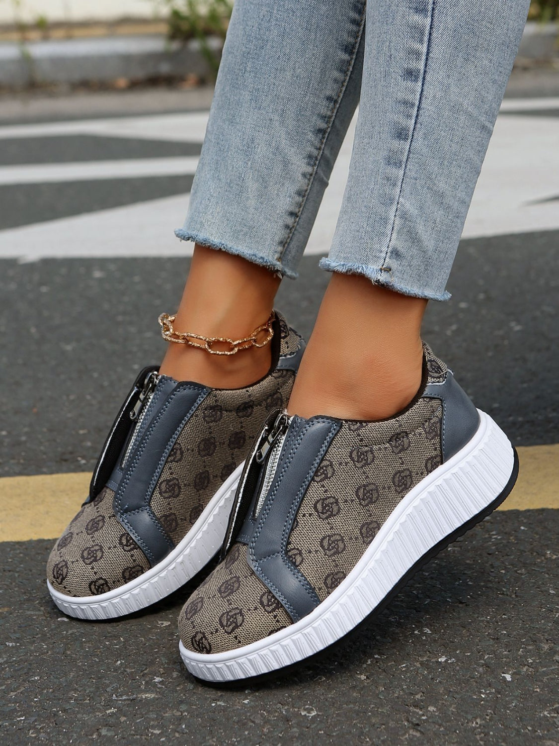 Floral Round Toe Sneakers with Zip 