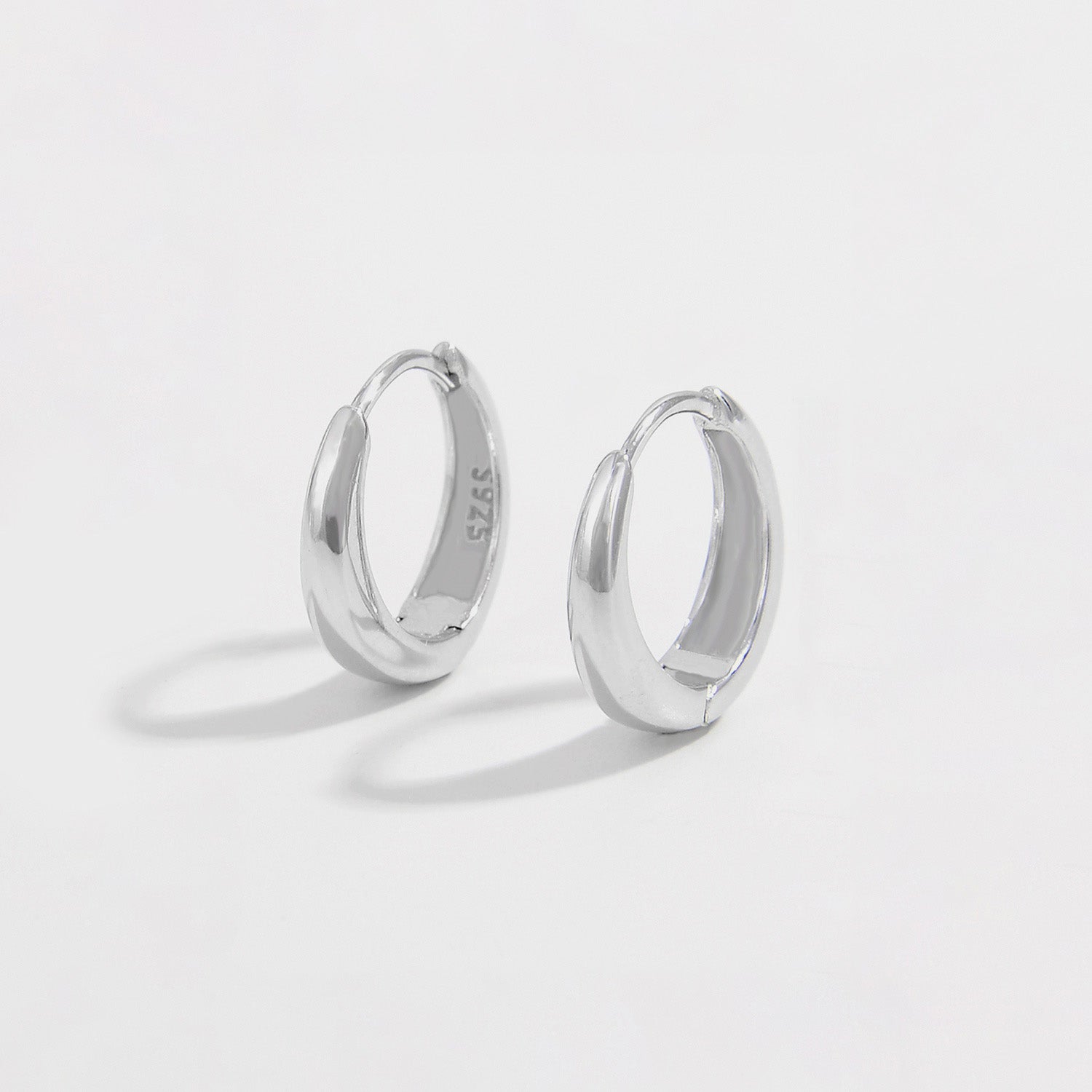925 Sterling Silver Huggie Earrings 