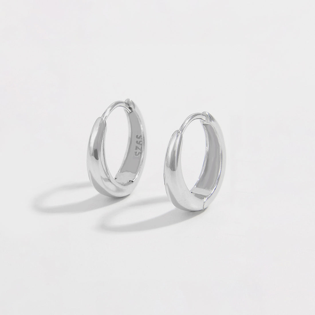 925 Sterling Silver Huggie Earrings 