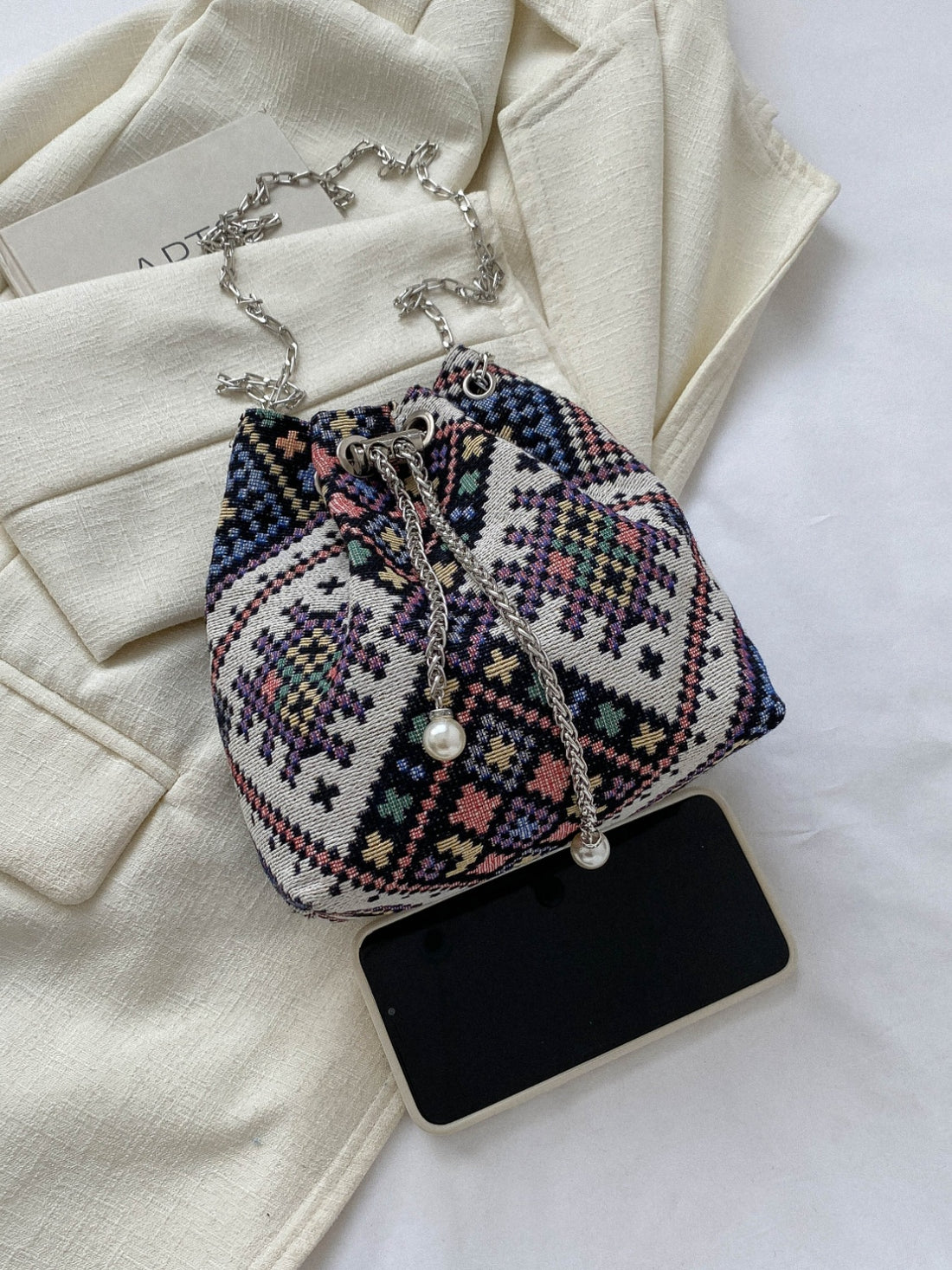 Printed Chain Bucket Bag 