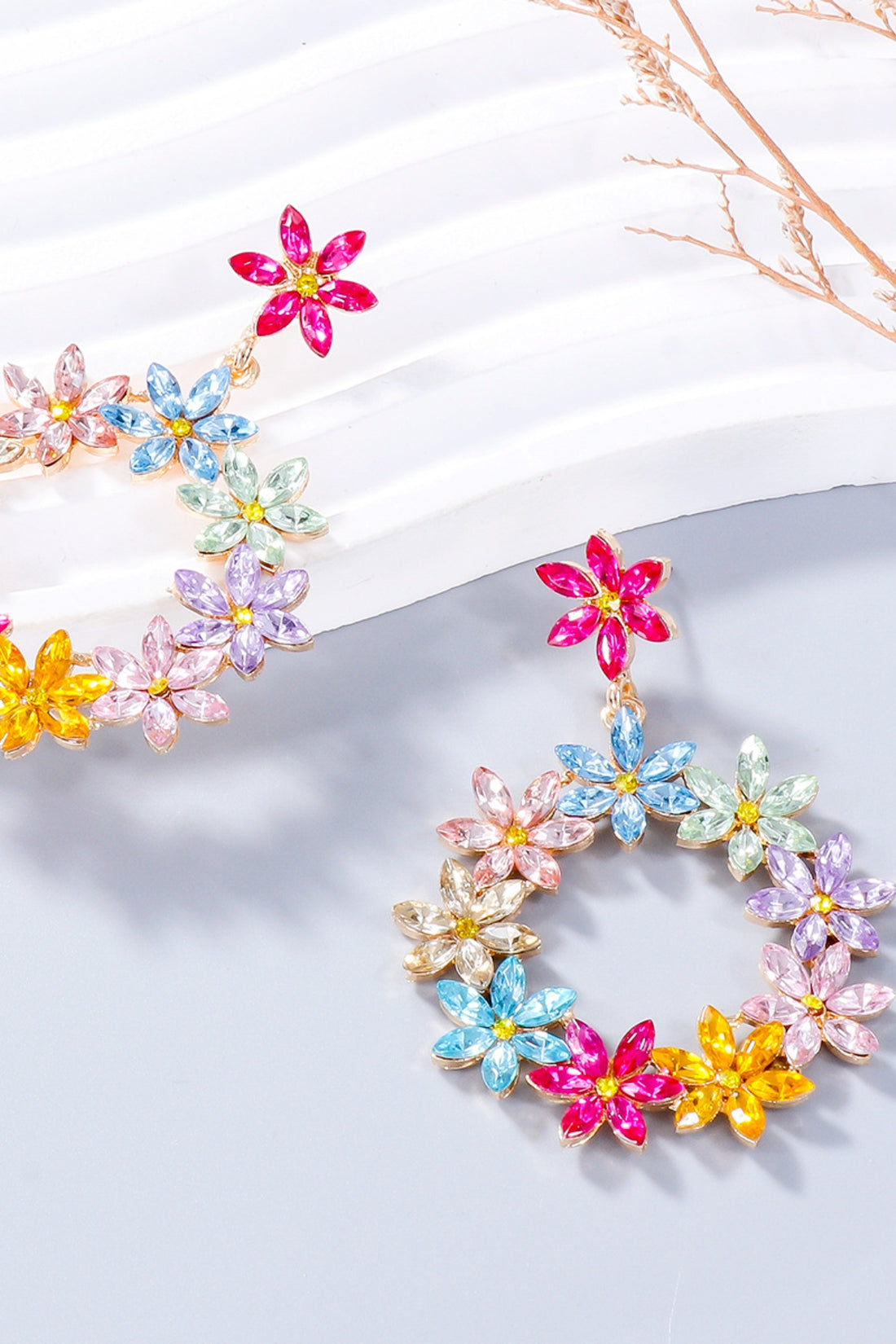 Rhinestone Flower Dangle Earrings 