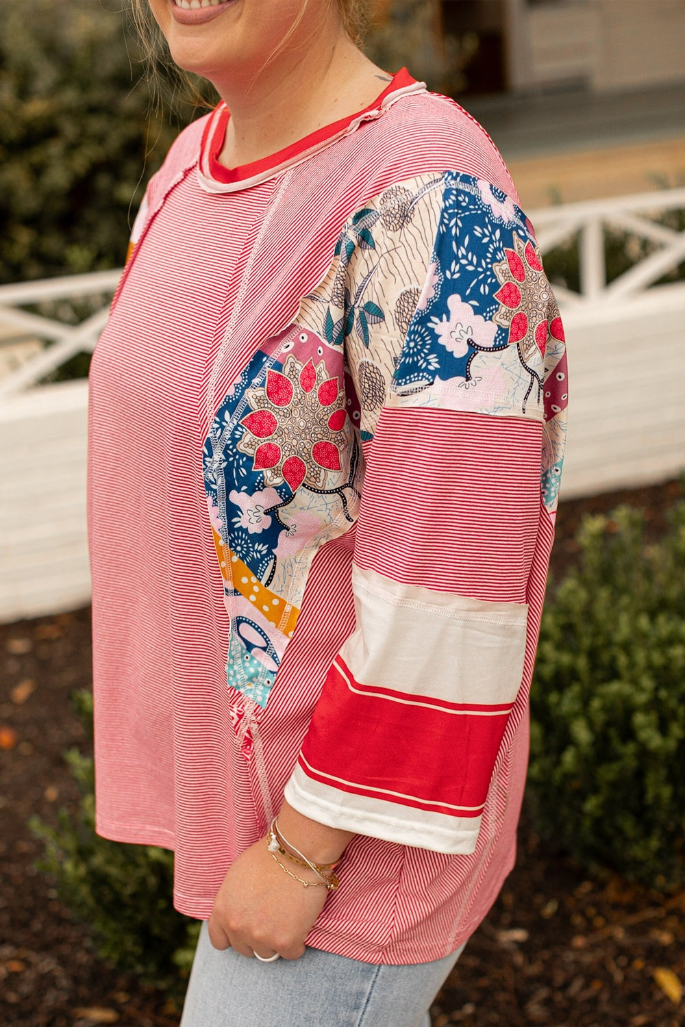 Plus Size Exposed Seam Printed Striped Round Neck Sweatshirt 