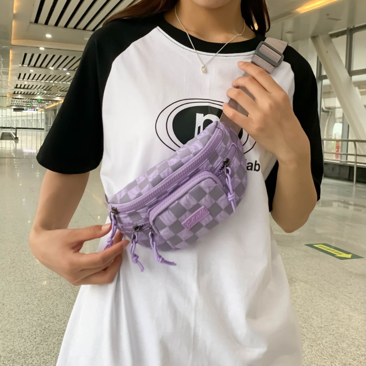 Checkered Adjustable Strap Nylon Crossbody Bag 