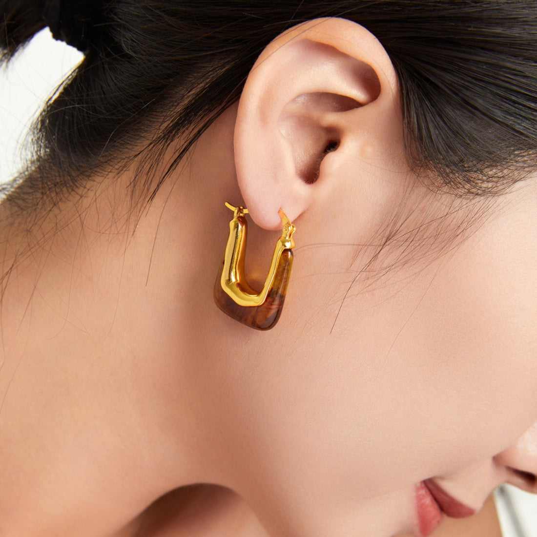 Resin Copper U Shape Earrings 