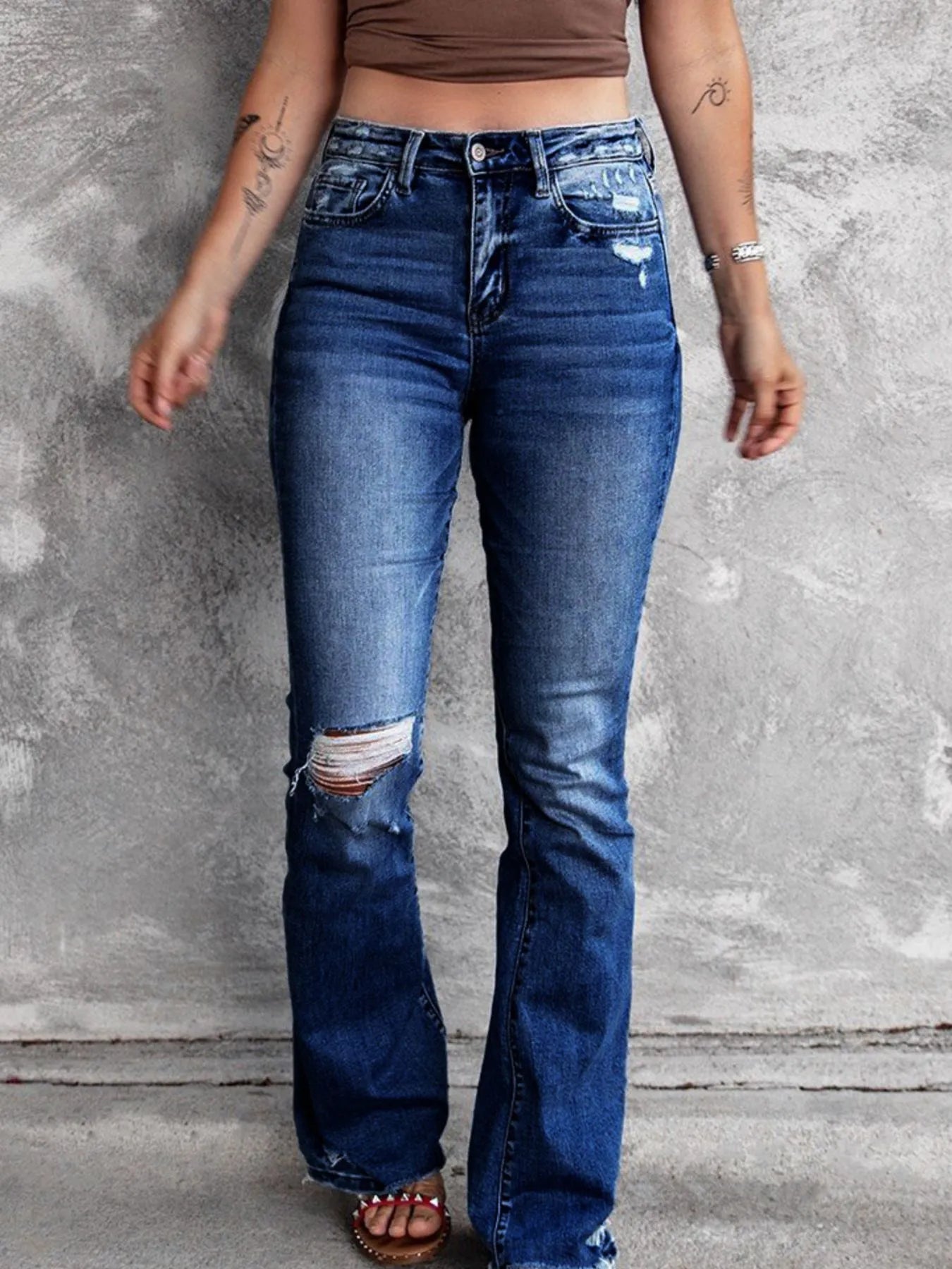 Distressed Flare Jeans 
