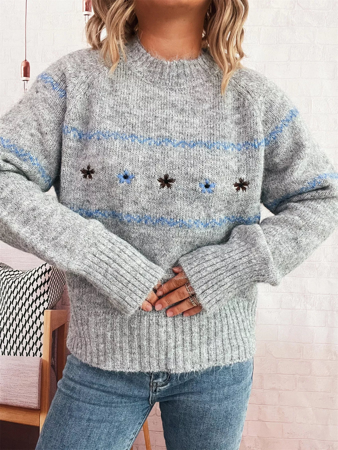 Ribbed Hem Flower Long Sleeve Sweater 