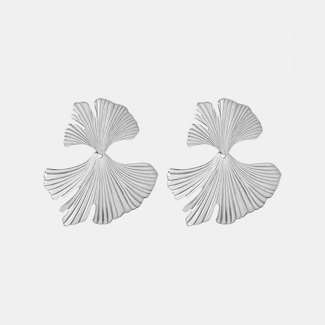 Ginkgo Biloba Design Stud Earrings 