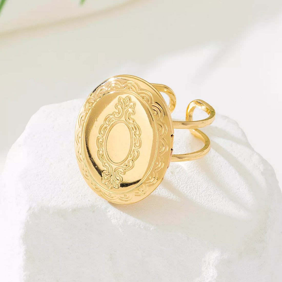 18K Gold-Plated Open Engraved Ring 