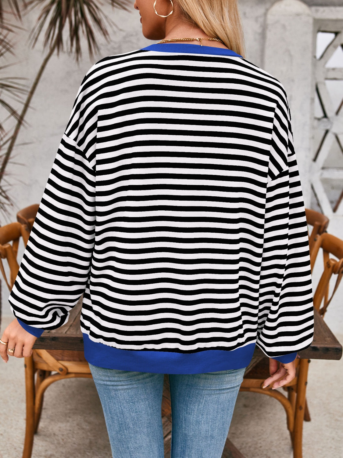 Lovelet Contrast Striped Long Sleeve Sweatshirt 