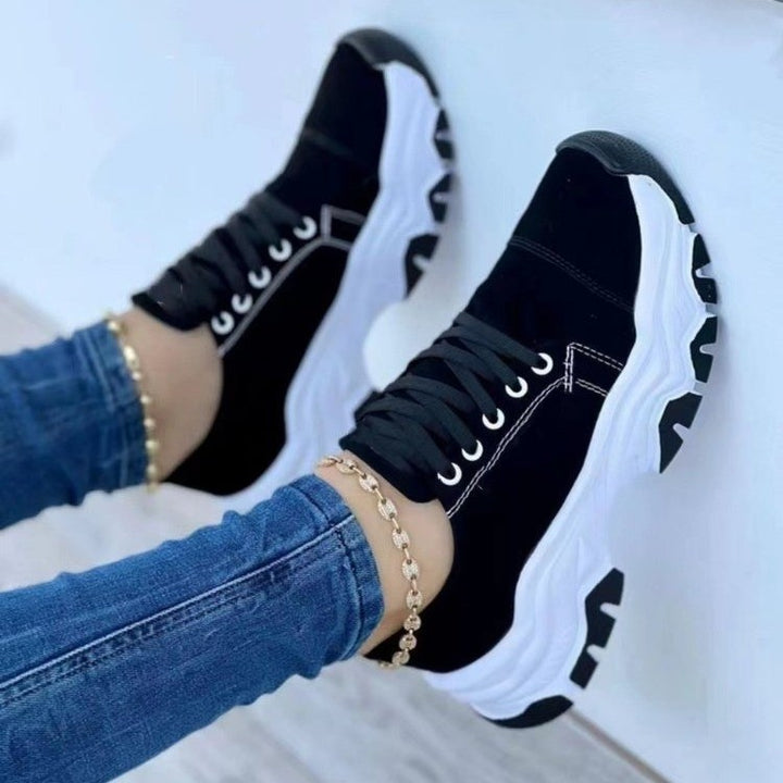 Lace-Up Round Neck Platform Sneakers 