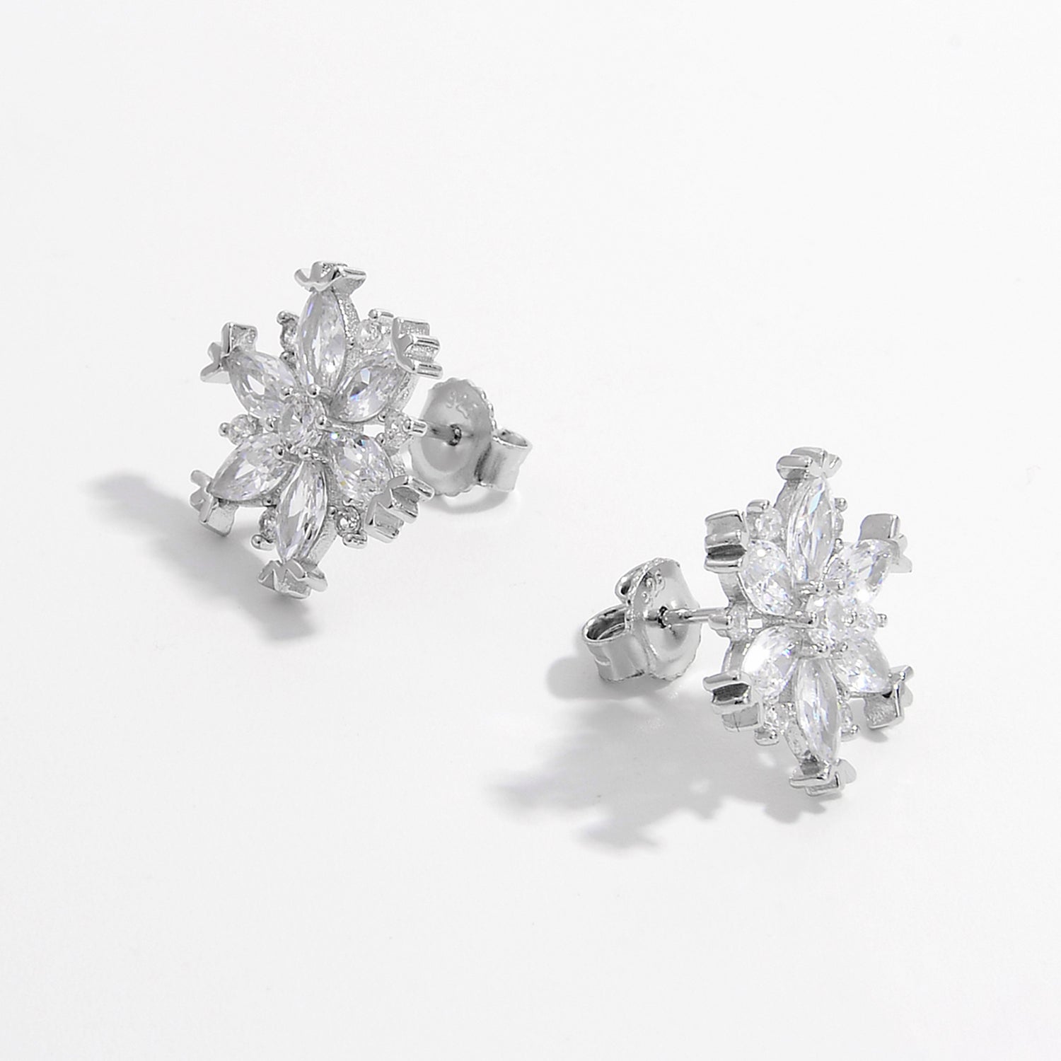 925 Sterling Silver Zircon Snowflake Earrings 