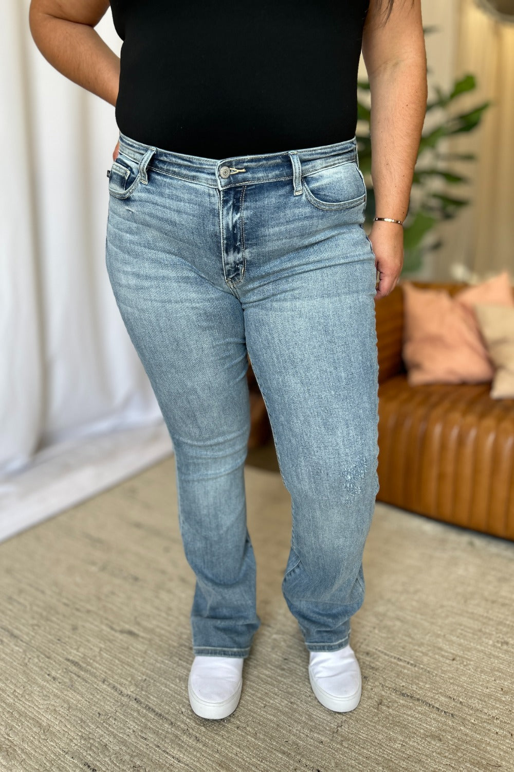 Judy Blue Full Size Medium Rise Bootcut Jeans 