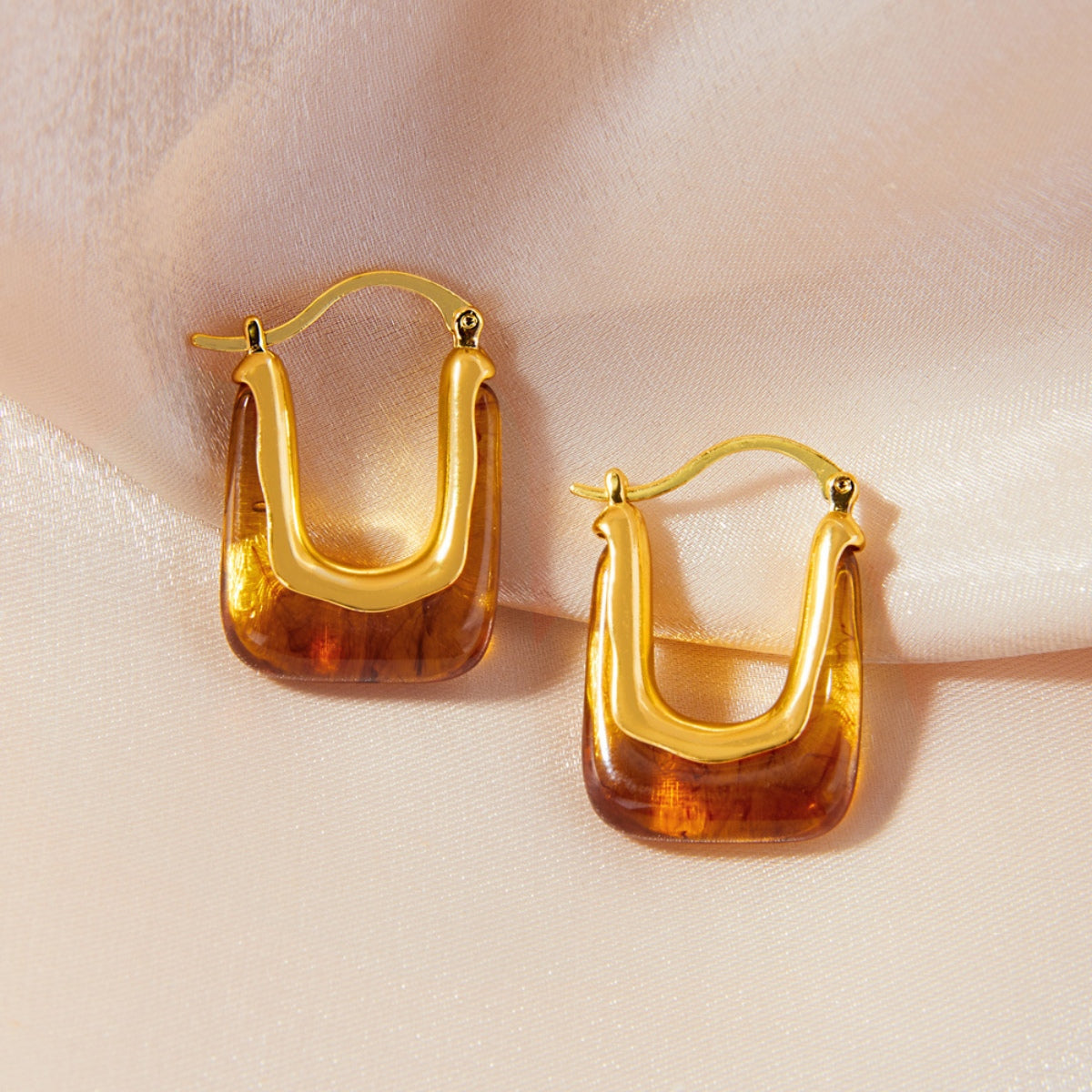 Resin Copper U Shape Earrings 