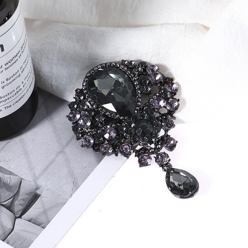 Alloy Rhinestone Teardrop Brooch 