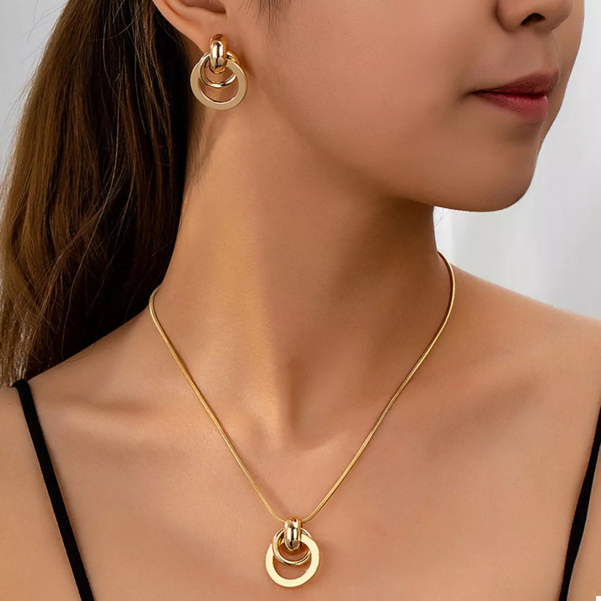 18K Gold-Plated Earrings and Pendant Necklace Jewelry Set 