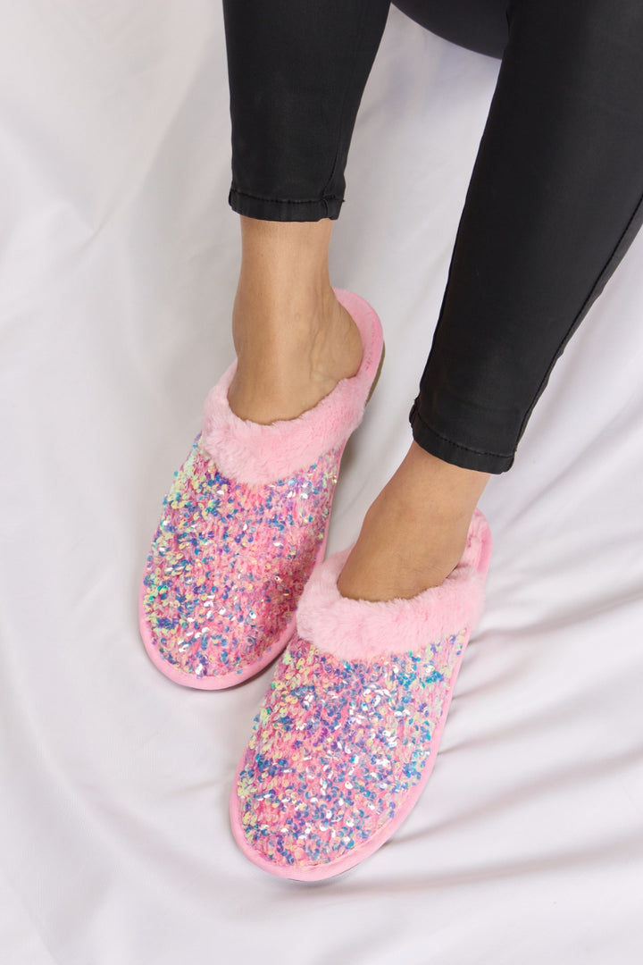 Forever Link Sequin Plush Round Toe Slippers 