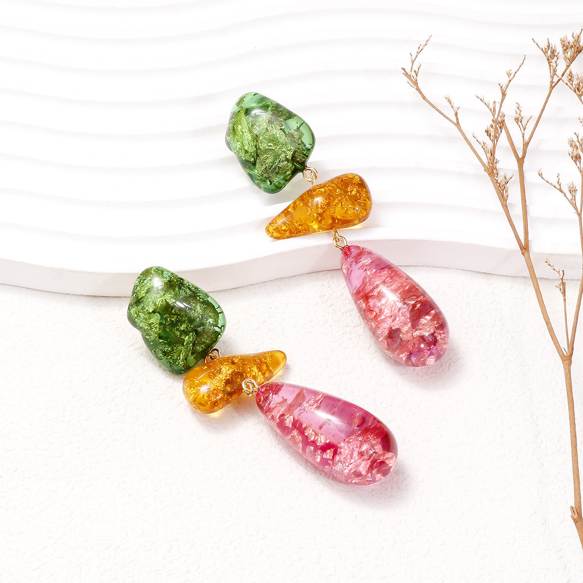 Alloy & Resinous Dangle Earrings 