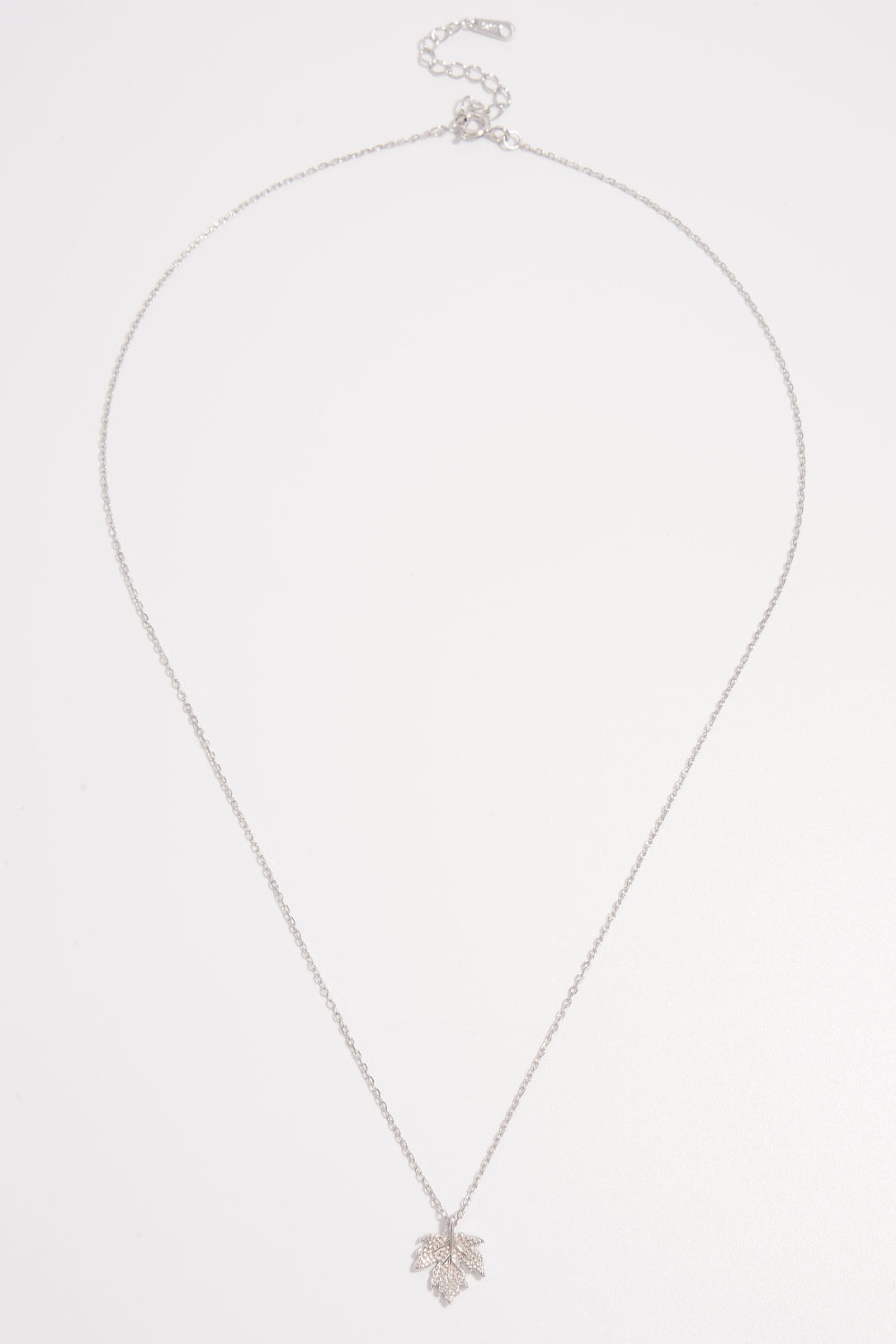 925 Sterling Silver Zircon Maple Leaf Necklace 
