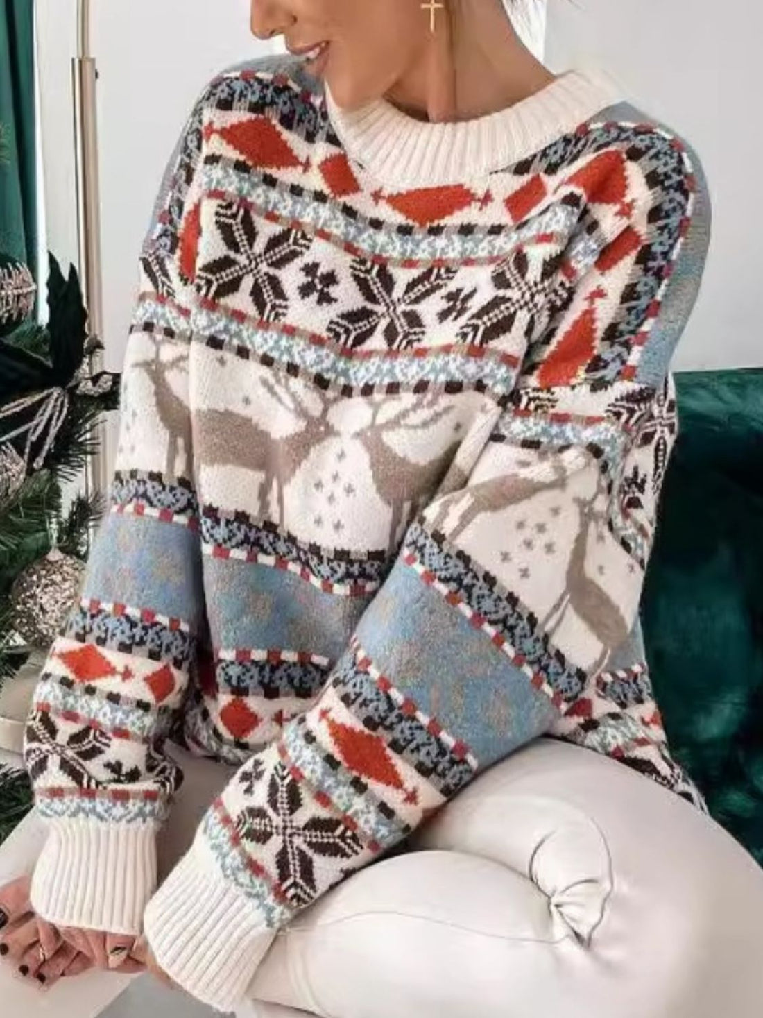 Geometric Round Neck Dropped Shoulder Sweater 