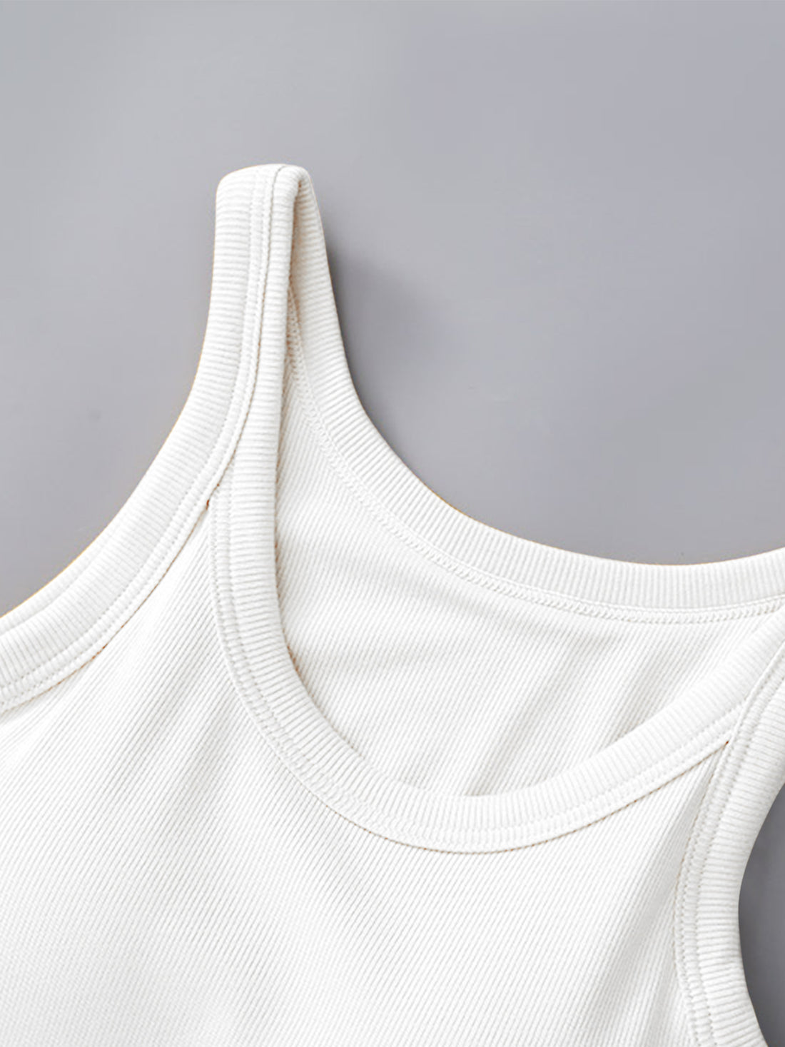 Round Neck Tank with Bra 