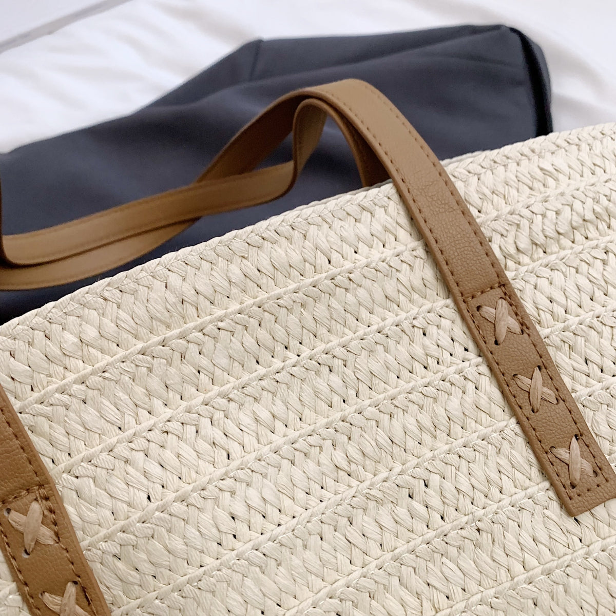 Contrast Straw Braided Handbag 