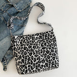 Adjustable Strap Medium Shoulder Bag 