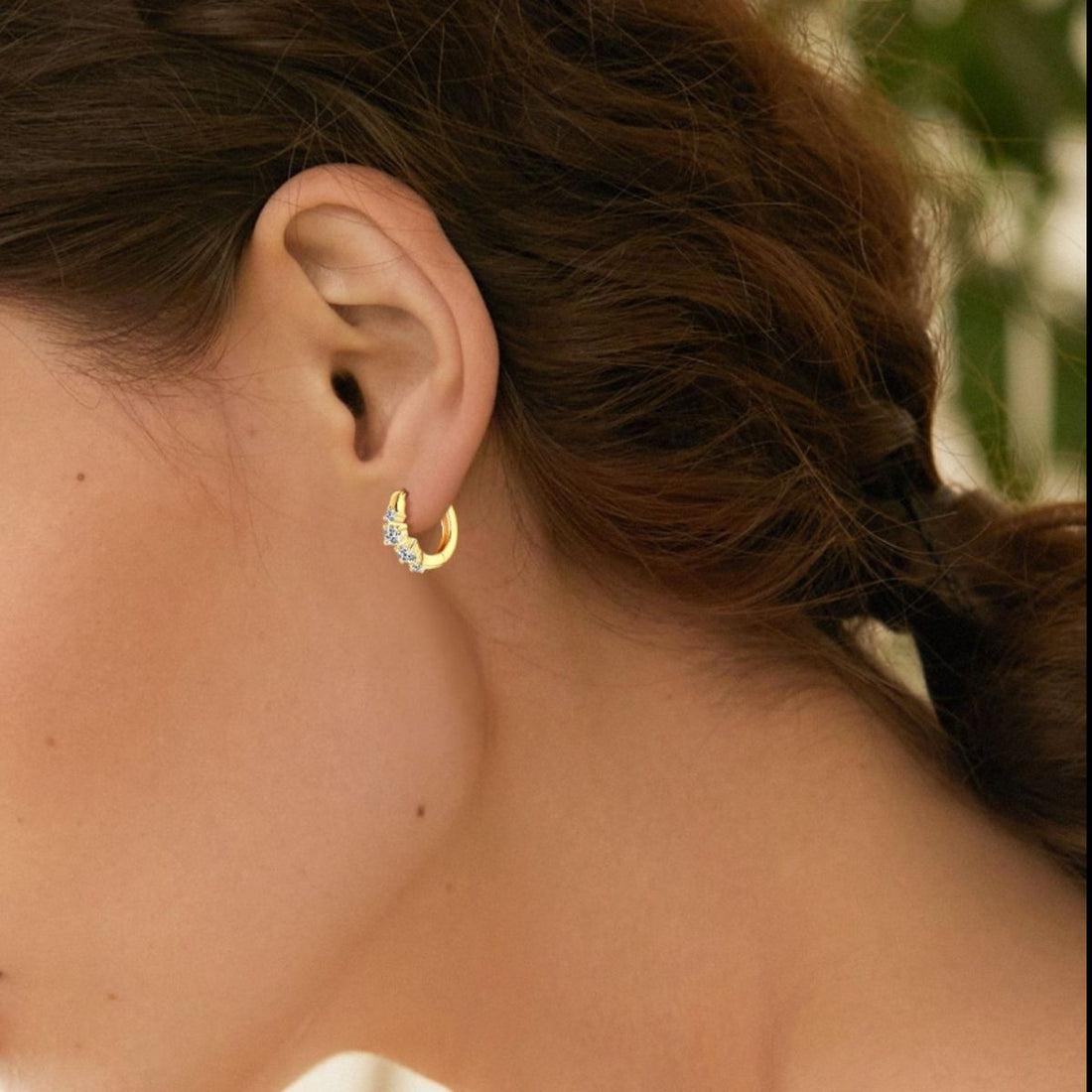 925 Sterling Silver Moissanite Huggie Earrings 