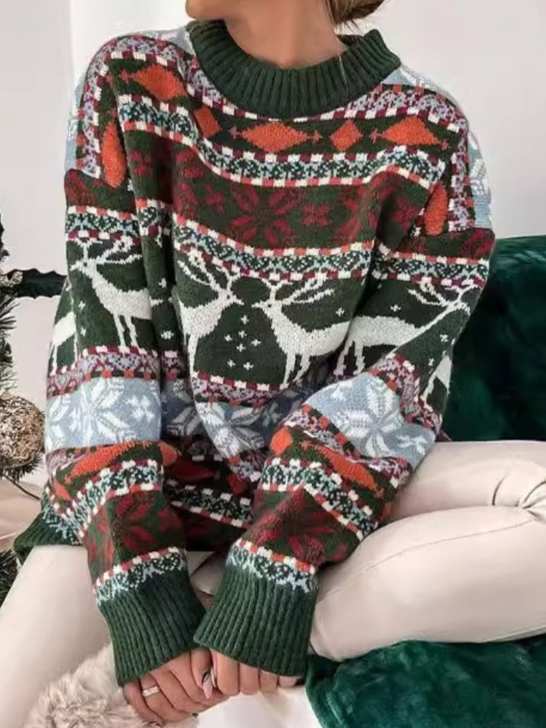 Geometric Round Neck Dropped Shoulder Sweater 